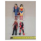 4- Action Figures : Superman, Wonder Woman
