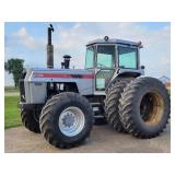 1981 White 2-135 Tractor
