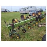 John Deere 3 Point Cultivator 8 Row 30"
