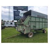 Jd 115 Chuck Wagon Chopper Box On John Deere Gear