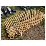 4 Pieces Of Wooden Lattice