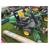 John Deere 2500E E-Cut Hybrid Greens Lawnmower