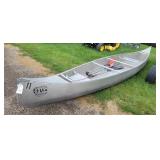 2007 07 17ft Osage Canoe With Paddles