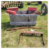 IH Drawbar, Quick Hitches & Toolboxes