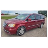 2014 CHRYSLER Town and Country (Touring Minivan)