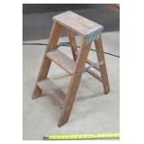 Mini Step Ladder - 22" High