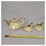 3- Piece Ceramic Tea Set