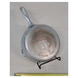 Griswold Cast Iron Skillet #6 W/ Wire Stand