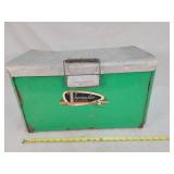 Thereafter 20in Vintage Cooler