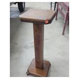 Vintage Oak Furn Stand 12x35t