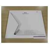 13' iPad Magic Keyboard White