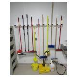 Lot - Janitorial Supplies