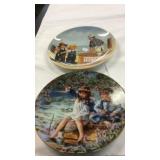 2 FISHING COLLECTOR PLATES