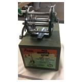 PENN NO. 209M PEER MONOFIL REEL W/ ORIGINAL BOX