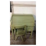 CHILDS ROLL TOP DESK **MISSING 1 DRAWER