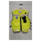 REFLECTIVE FIRST RESPONDERS VEST SZ MEDIUM
