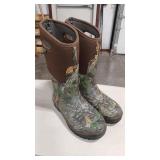 BOGS ULTRA HIGH MUD BOOTS SZ 12