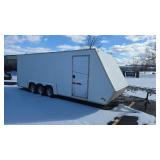 2003 24' TPD TRIPLE-AXLE ENCLOSED TRAILER