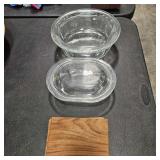 PYREX VTG REFRIGERATOR DISHES & CEDAR COASTERS