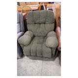 UPHOLSTERED OVERSIZED MANUAL RECLINER