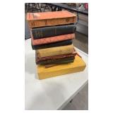 ANQITUE BOOK ASSORTMENT