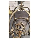 ANTIQUE BRASS HANGING LIGHT FIXTURE