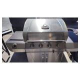 CHARBROIL 4 BURNER PROPANE BBQ