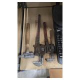 2 PIPE WRENCHES AND HAMMER