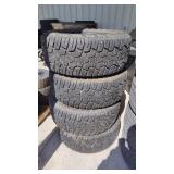 4 YOKOHAMA GEOLANDER LT285/60R18 TIRES