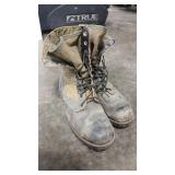 MILITARY ISSUE BOOTS SZ. UNKNOWN