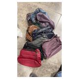 BAG OF HAND BAGS