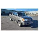 2004 TOYOTA TUNDRA 4X4