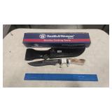 SMITH & WESSON ANTLER FIXED BLADE KNIFE W/ SHEATH