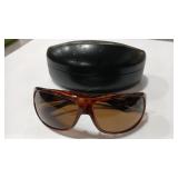 SUNGLASSES & HARD CASE