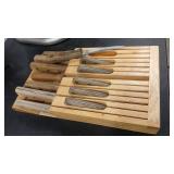 KNIFE BLOCK