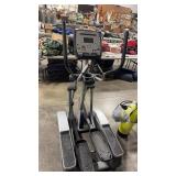 TRUE FITNESS M30 ELYPTICAL MACHINE