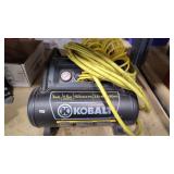 KOBALT 3 GALLON AIR COMPRESSOR W/ HOSES
