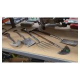 SMITH & HAWKEN GARDEN TOOLS