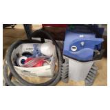 GRACO SPRAY STATION W/ HOSES & SPRAYERS