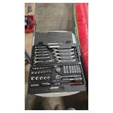 METRINCH SOCKET AND WRENCH SET