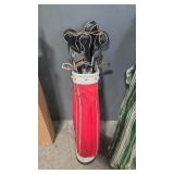 WILSON GOLF BAG WITH CLUBS