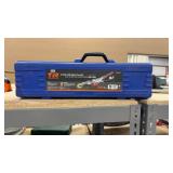 TR INDUSTRIAL 4-TON PORTABLE PULLER IN CASE