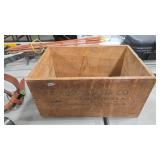 ATLAS POWDER CO. EXPLOSIVES WOOD CRATE