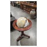 GLOBE & STAND