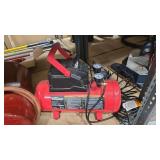 HYPER TOUGH 3-GALLON AIR COMPRESSOR