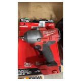 MILWAUKEE 1/2' HIGH TORQUE IMPACT WRENCH