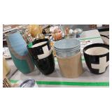 PLANTERS & VASE