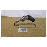 SMITH & WESSON MODEL 940 9MM REVOLVER