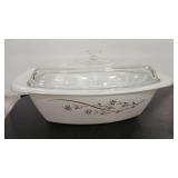 PYREX GOLDEN HONEYSUCKLE CASSEROLE DISH