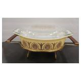 PYREX GOLDEN CLASSIC CASSEROLE DISH & METAL TRIVET